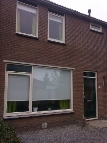 Nieuw voegwerk gemaakt in Hoogezand aan de Saturnus straat